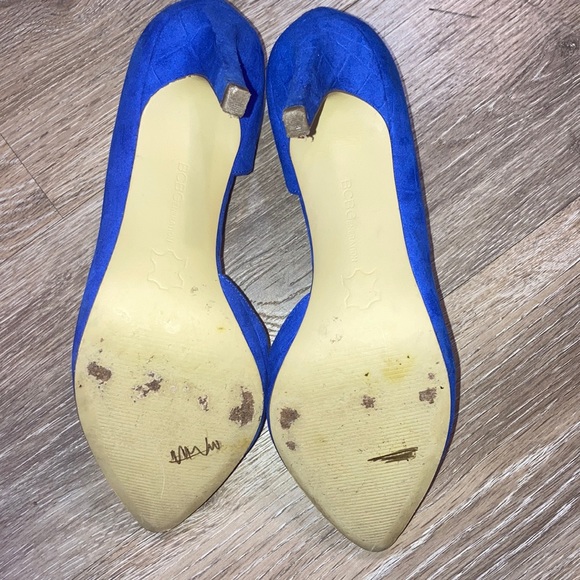 BCBG Haleigh Blue Croc Suede Pumps Size 8.5 - Picture 5 of 8